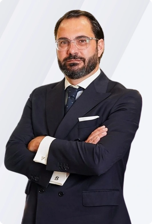 VÍCTOR ORTA